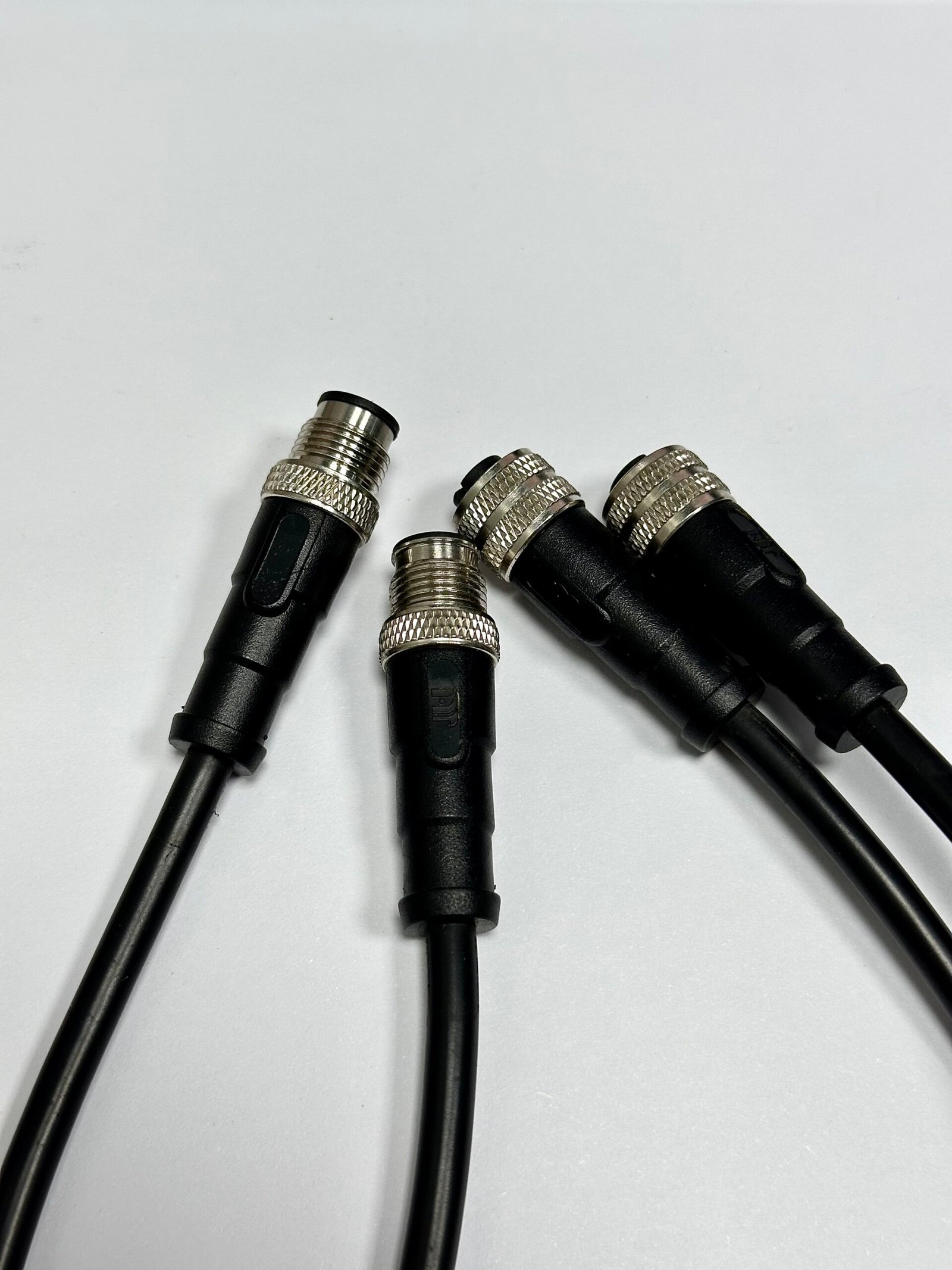 M12 connector cable assemblies for industrial automation
