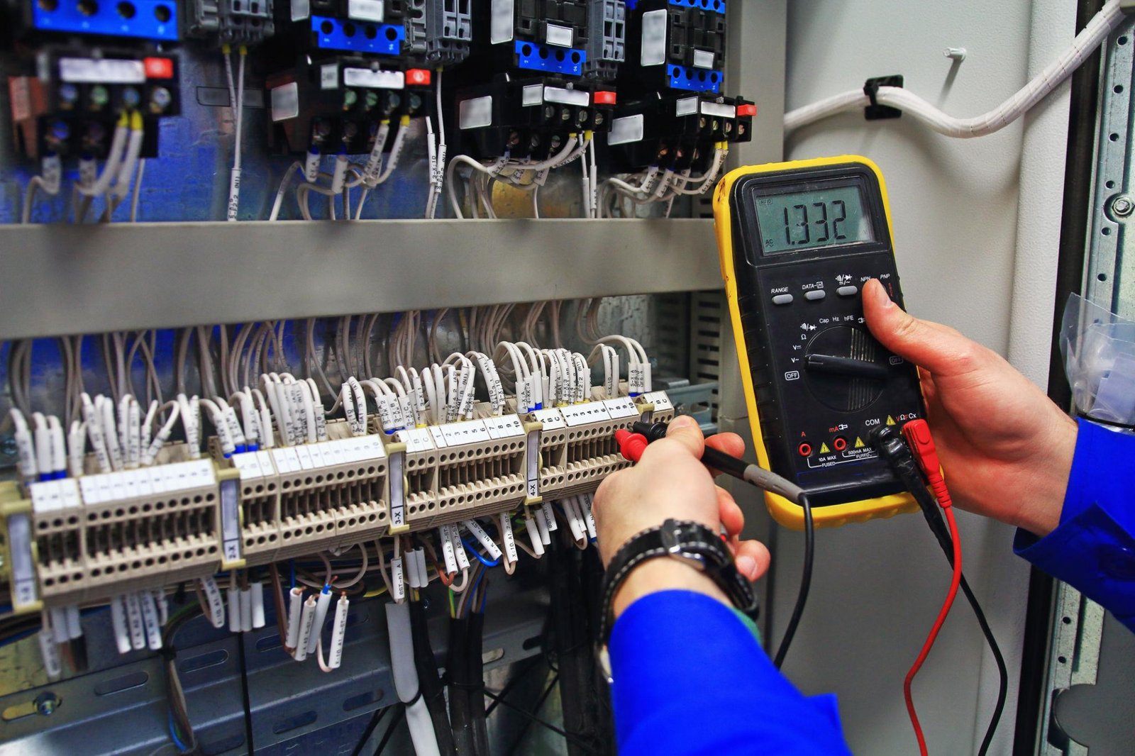 Automated electrical testing equipment